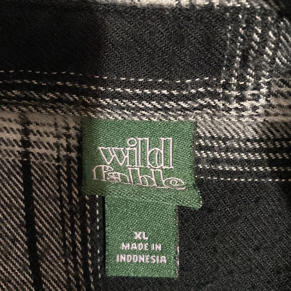 XL, Target - Picture 3 of 4